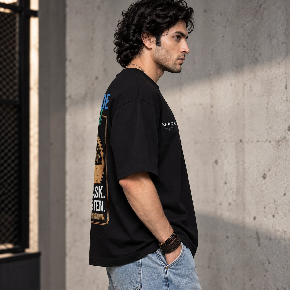 Silent Mode Oversized Graphic T-Shirt